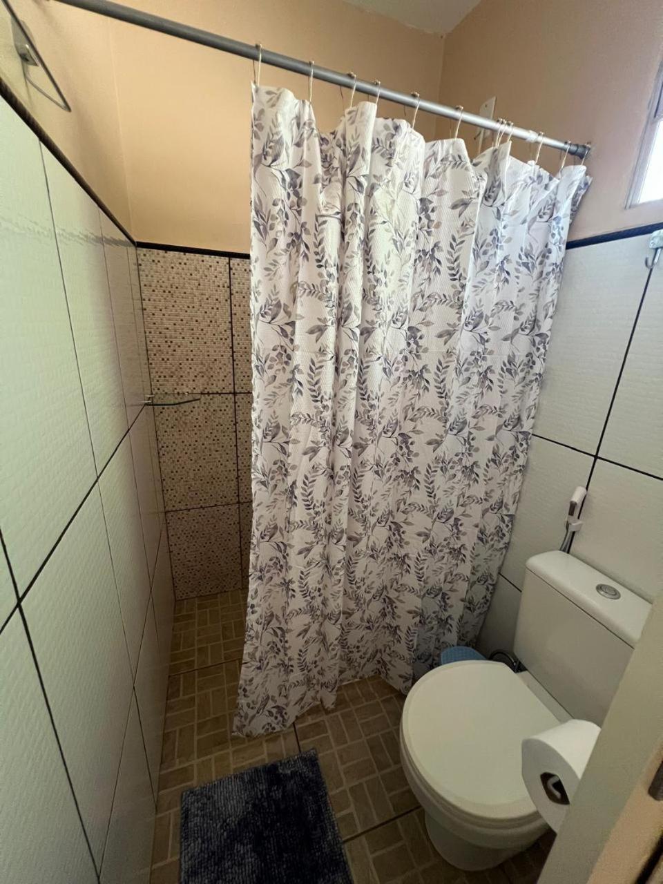 Quarto em Acomodações Particulares Casa Bouganville Apto Triplo *